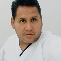 Dr. Carlos Zanabria